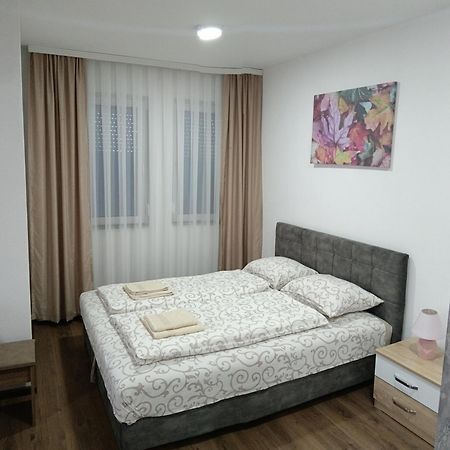 Apartmani Centar Sjenica Exteriör bild