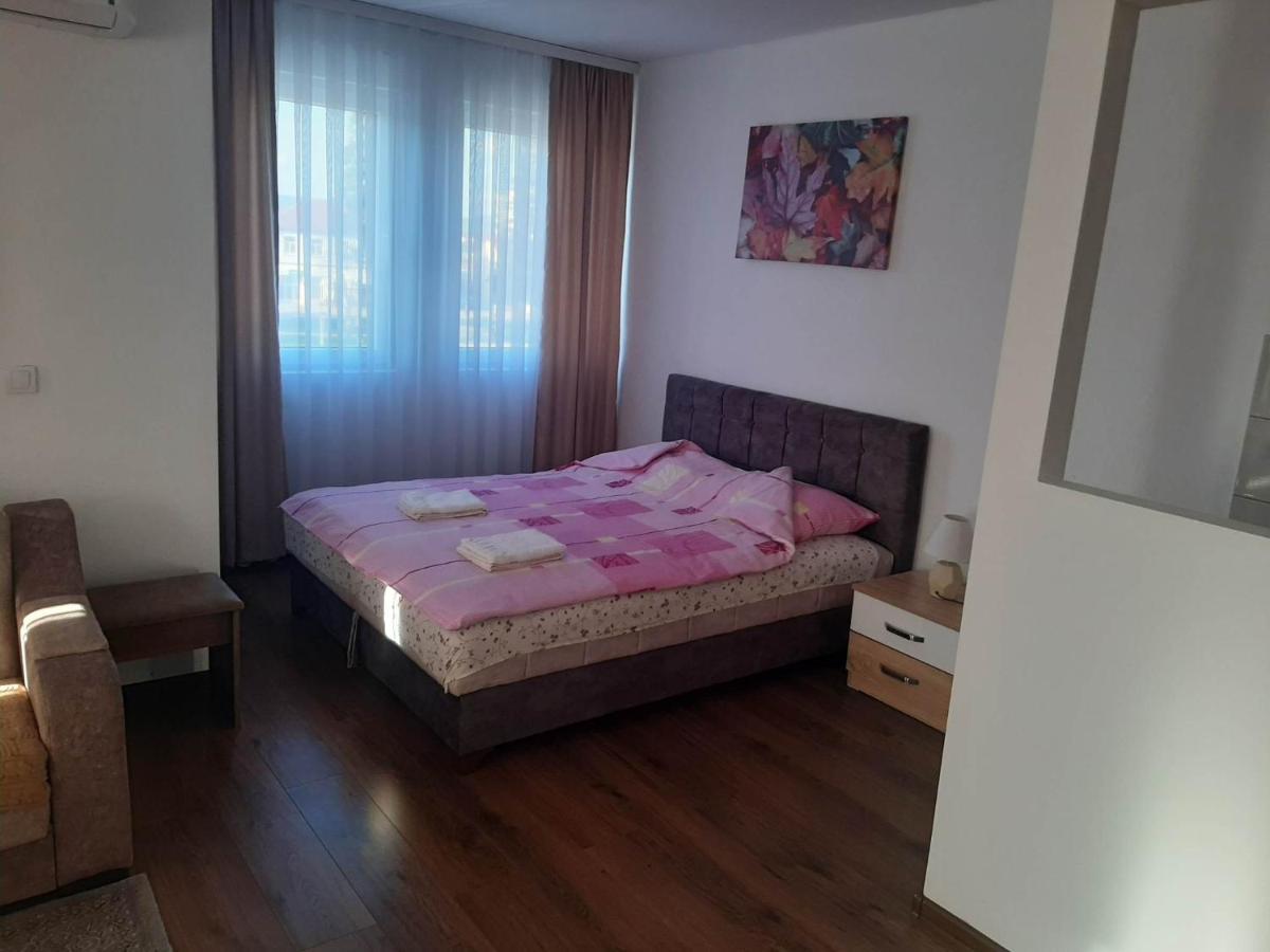Apartmani Centar Sjenica Exteriör bild