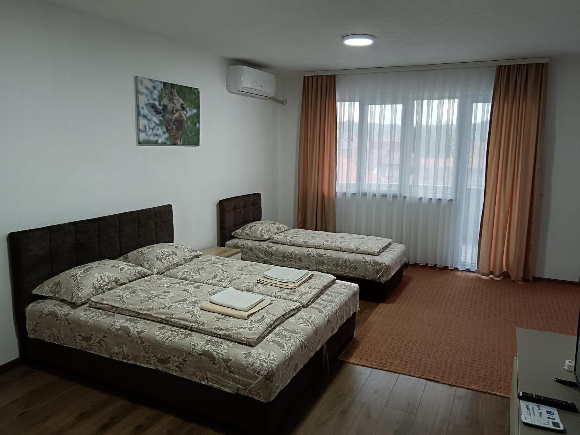 Apartmani Centar Sjenica Exteriör bild